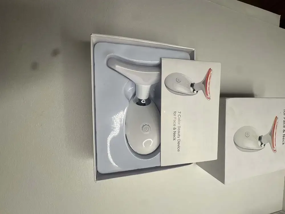 7 Color LED Light Therapy Beauty Device for Face & Neck Massager